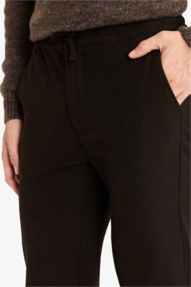 بنطرون قصة عادية ورجل عادية