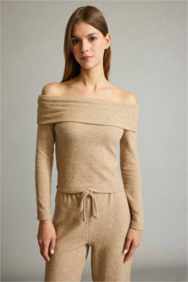 Woman Long Sleeve T-Shirt