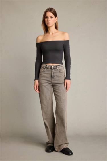 Woman Long Sleeve T-Shirt