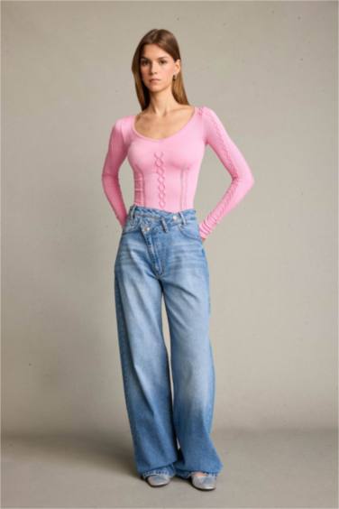 Woman Long Sleeve T-Shirt