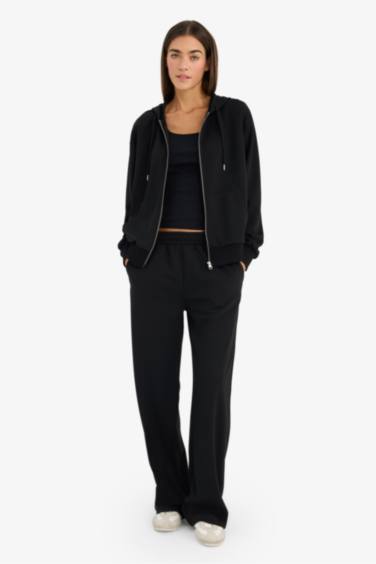 بنطلون بيزك قصة مستقيمة