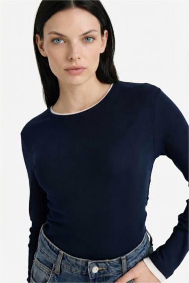 Slim Fit Ribbed Long Sleeve T-Shirt