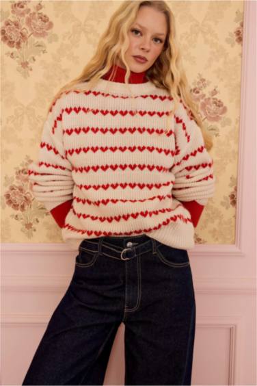 Oversıze Kalp Desenli Kazak