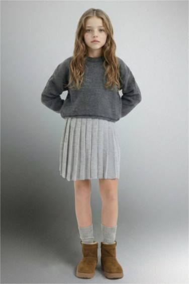 Pileli Etek Kız Çocuk
