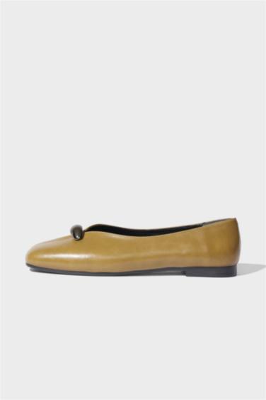 Flat Sole Babet