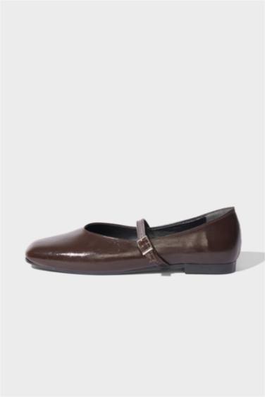 Flat Sole Babet