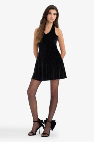 Halter Yaka Taşlı Kadife Mini Elbise