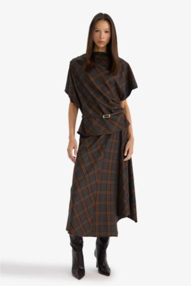 تنورة ميدي كاروهات بنسل بخصر عادي