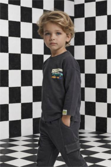 Ұл сәбилерге арналған Oversize кең пішімді дөңгелек жағалы суретті ұзын жеңді футболка