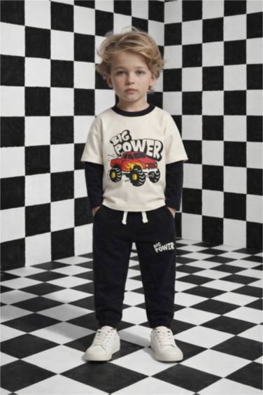 بنطرون بجامة رياضي ولادي كارجو بطبعة شعار وجيب