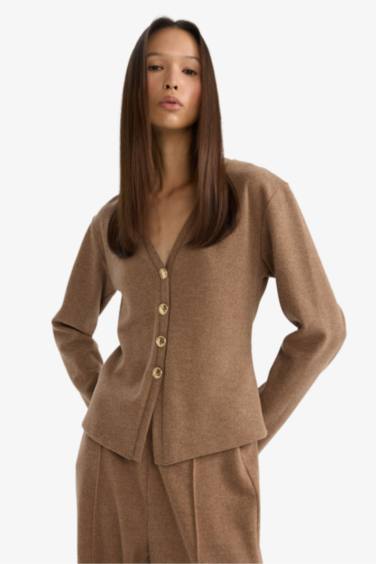 جاكيت صوف قصة عادية بياخة V