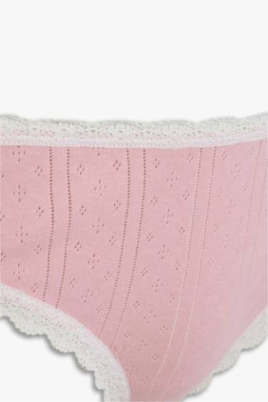 كلوت برازيلي مضلع بتفاصيل دانتيل