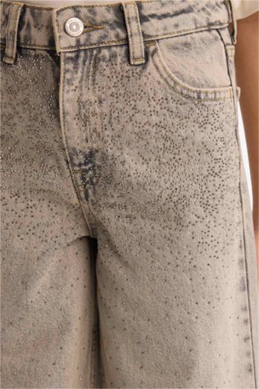 بنطلون بناتي