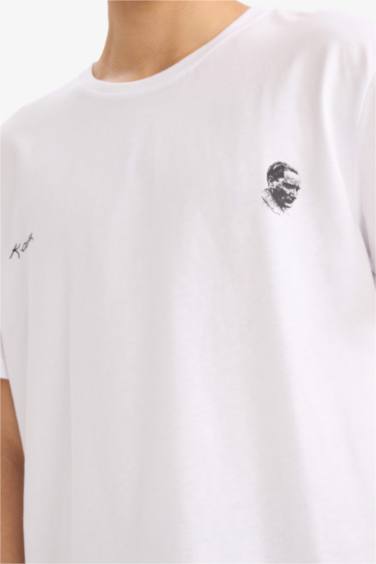 Regular Fit Atatürk Baskılı Kısa Kollu Tişört