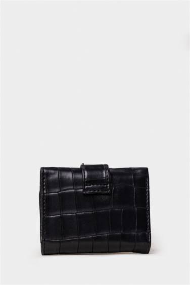 Woman Faux Leather Wallets