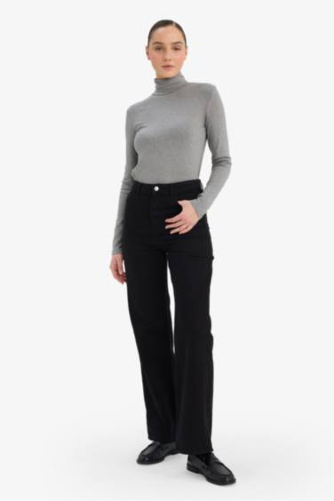 Slim Fit Dar Kesim Yarım Balıkçı Yaka Ribana Uzun Kollu Tişört