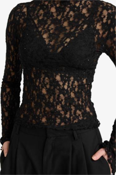 Woman Long Sleeve T-Shirt