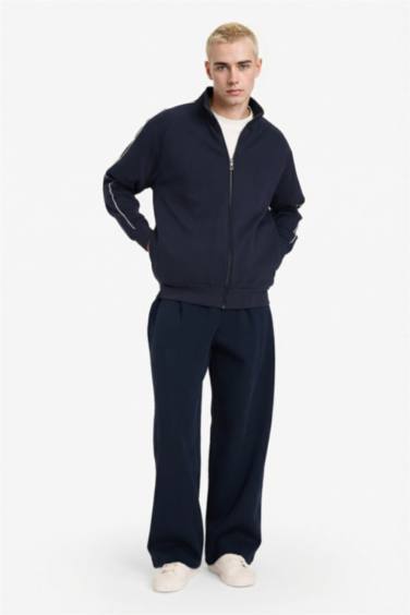 Barrel Fit Drawstring Waist Sweatpants