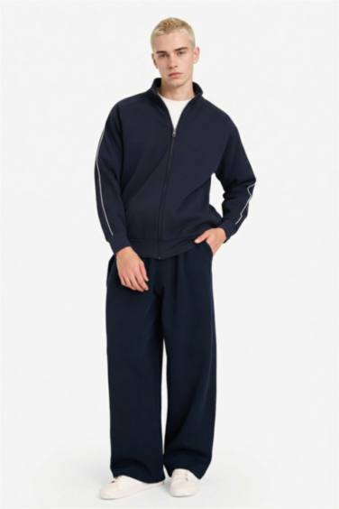 Barrel Fit Drawstring Waist Sweatpants