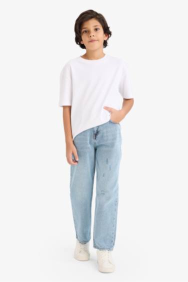 Boy Loose Fit Ripped Detail Straight Leg Jeans