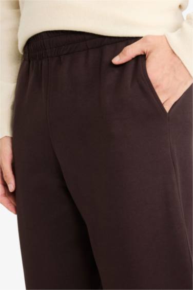 Beli Bağcıklı Düz Paça Eşofman Altı