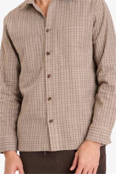 قميص كاروهات فلانيل منقوش