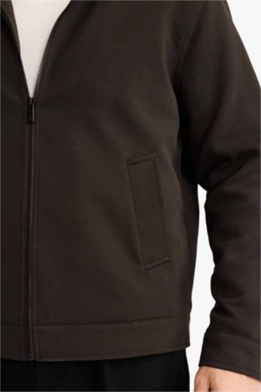 جاكيت خفيف قصة عادية بياقة قميص مبطن