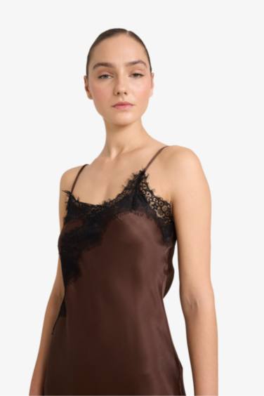 Yılbaşı Temalı V Yaka Saten Kolsuz Midi Elbise