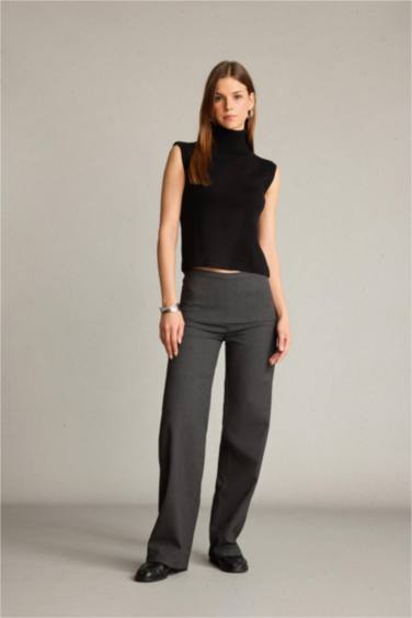 بنطرون برجل عادي