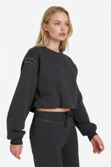 Oversize Fit Long Sleeve Sweatshirt