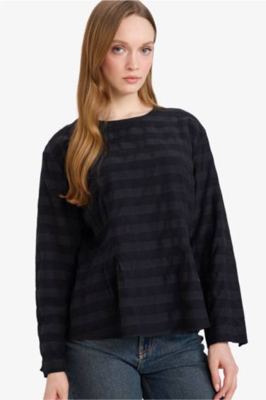 بلوزة ردن طويل قصة عادية بياخة مستديرة