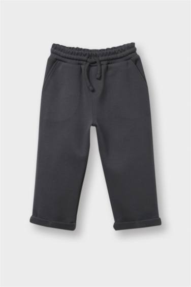 بنطرون بيبي ولادي قصة عادية