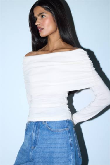 Slim Fit Omzu Açık Ribana Tişört