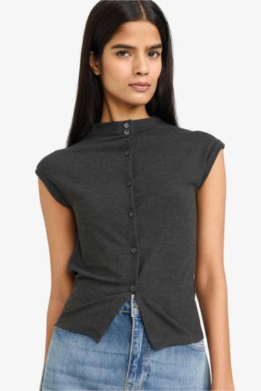 Fitted Half Turtleneck Short Sleeve T-Shirt