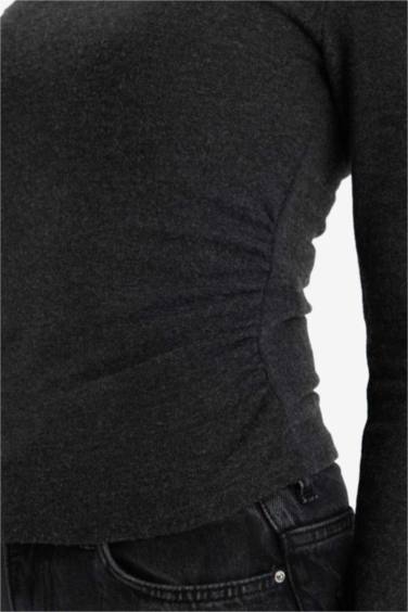 Fıtted Bisiklet Yaka Uzun Kollu Tişört