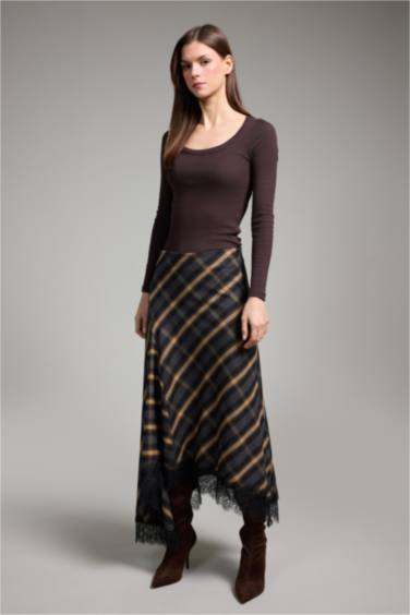 Slım Fıt Dar Kesim Yuvarlak Yaka Basıc Düz Fitilli Kaşkorse Uzun Kollu Tişört