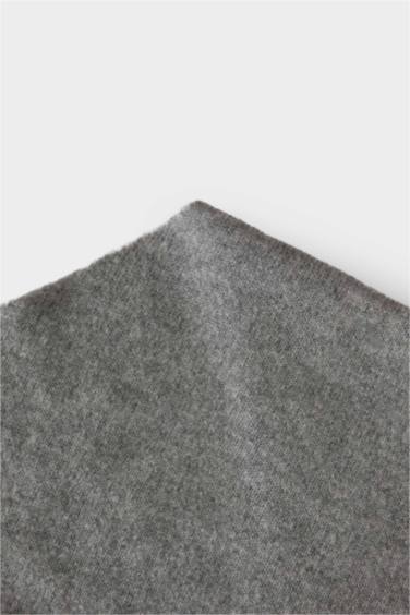 سكارف نسائي