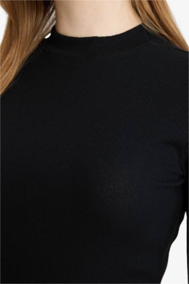 Slim Fit Dar Kesim Uzun Kollu Tunik