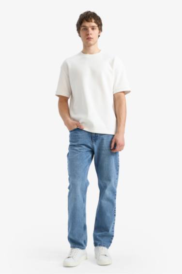 Yumuşak Dokulu Straight Fit Jean Pantolon