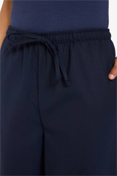 Straight Fit Normal Waist Standard Length Trousers