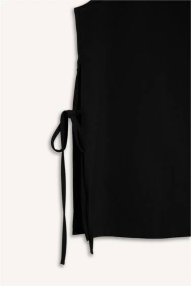 فيست قصة مريحة بياقة V