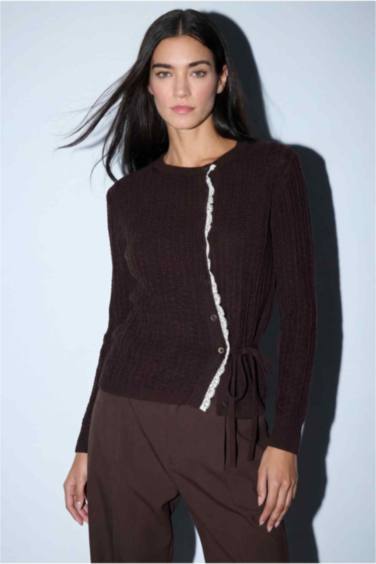 Slim Fit Dar Kesim Hırka