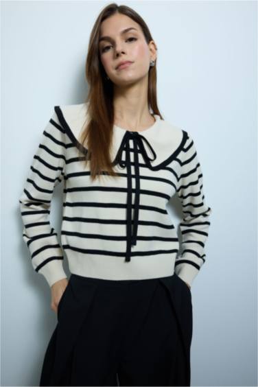 Slim Fit Baby Collar Pullover