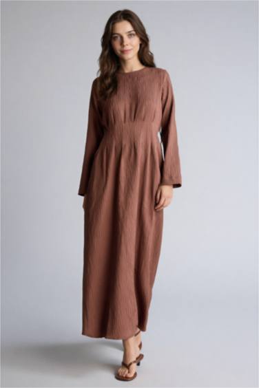 Krinkıl Kumaş Elbise