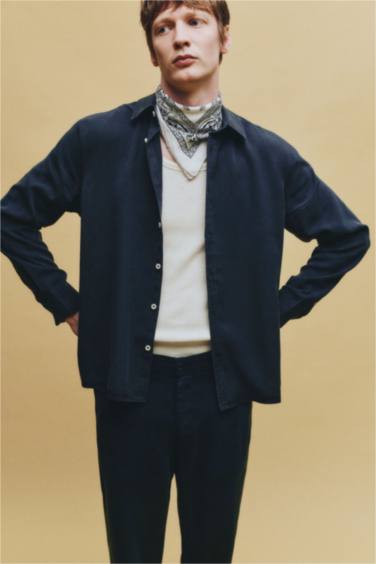 REGULAR FIT Akışkan Kumaş Gömlek - Görsel 3