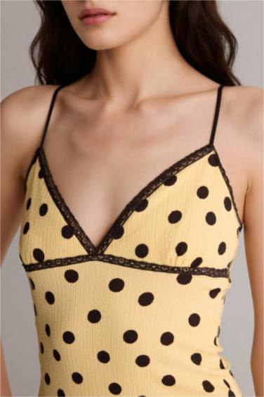 Kalp Yaka Puantiyeli Bürümcük Askılı Maxi Elbise - Görsel 8