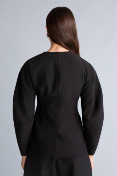 Fıtted V Yaka Krep Blazer Ceket - Görsel 7