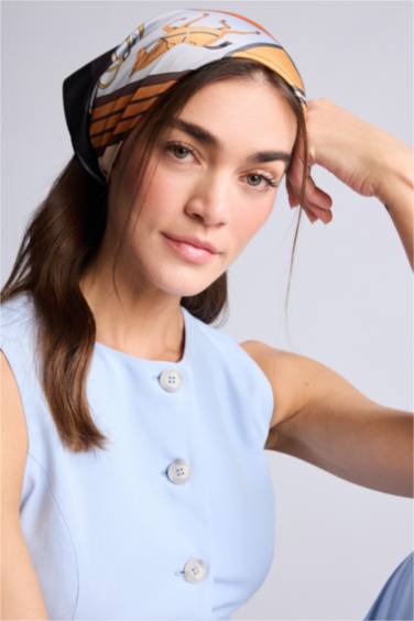 Kadın Desenli Saten Fular