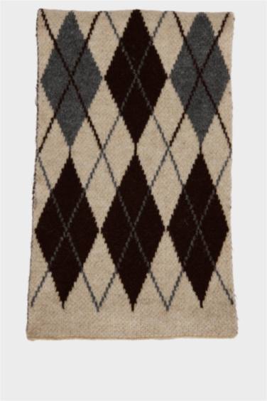 سكارف نسائي