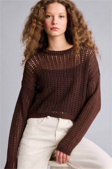 Regular Fıt Kayık Yaka Kazak